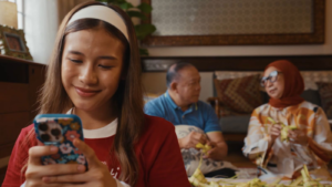 gov.sg’s Raya film turns phone obsession into a festive lesson