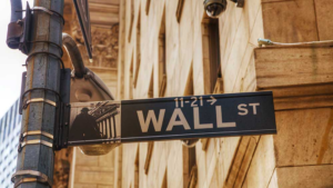 Stock Market Today: Dow, S&P 500 Eke Out Gains; Palantir, Micron Rise (Live Coverage)