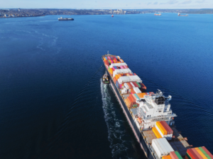 Big Data Meets the Turbulent Oil Market