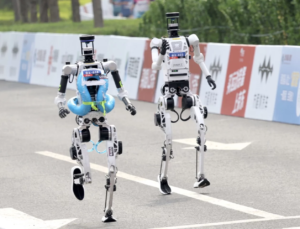 Robot smashes human record in half-marathon – as another self-destructed