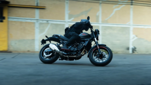 Guerrilla 450 Apex takes Royal Enfield's entry-level roadster a step further