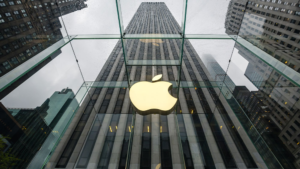 Dow Jones Futures Rise As Apple Climbs On Earnings, Sandisk Skids; Stock Market At High
