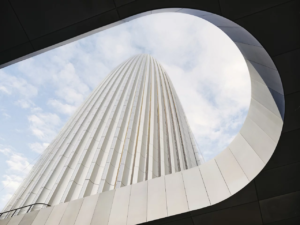 Rocket-shaped skyscraper soars to record-breaking height