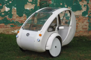 Solar-boosted pedal-electric velomobile is new and improved
